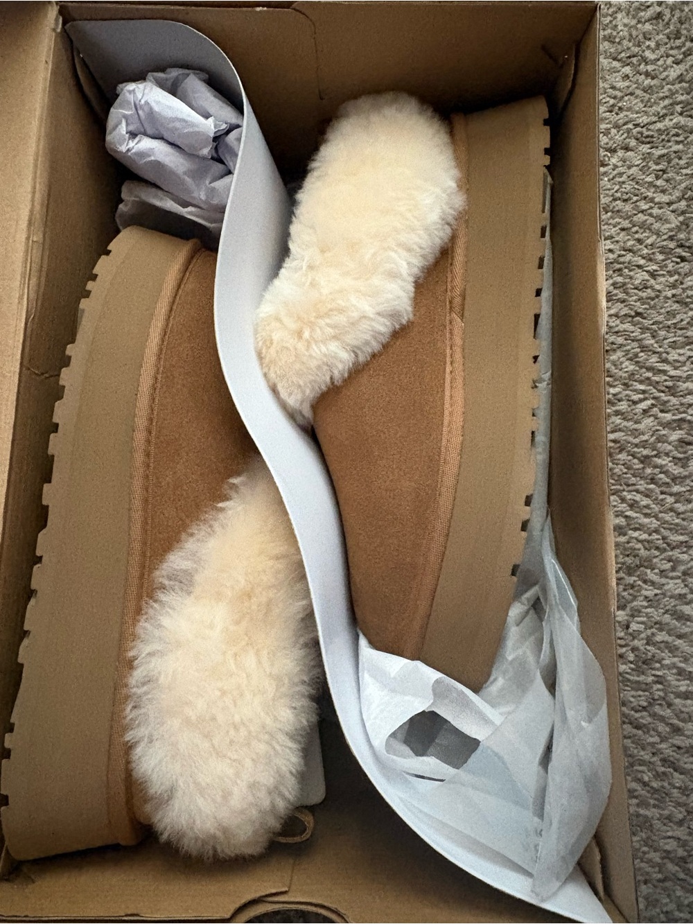 Women’s Tan Tazzelle Platform UGGs